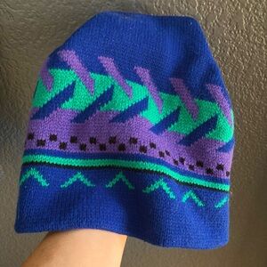 2/$20 VINTAGE - 90s EUC Ski hat; s/m; maybe Columbia brand